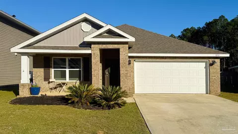 10545 Queens Gate Cir, Pensacola, FL 32506