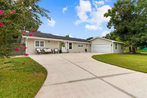 202 NE Texas St, Fort Walton Beach, FL 32548