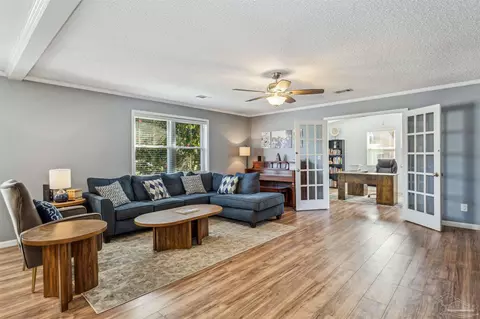 5601 St Adamnan, Pensacola, FL 32503