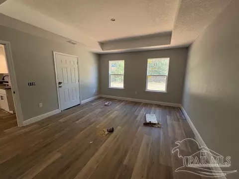 Living - 7151 Heath Rd, Milton, FL 32570 photo 2 of 2