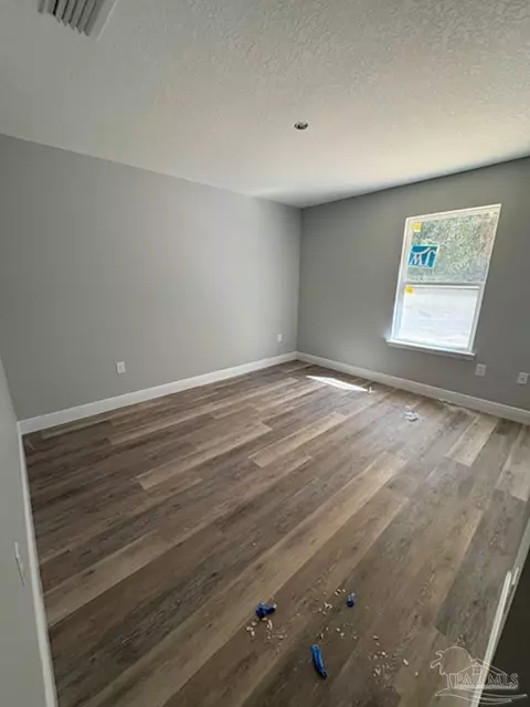 Bedroom - 7151 Heath Rd, Milton, FL 32570 photo 2 of 2