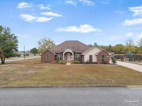 Exterior - 2642 Grandaddy Ln, Jay, FL 32565 photo 2 of 8