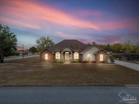 Exterior - 2642 Grandaddy Ln, Jay, FL 32565 photo 4 of 8