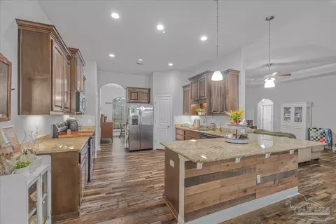 Kitchen - 2642 Grandaddy Ln, Jay, FL 32565 photo 1 of 3