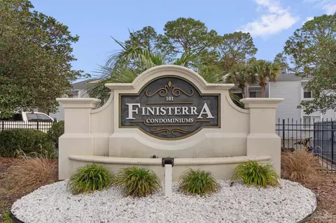 101 Old Ferry Rd #6D, Shalimar, FL 32579