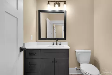 Bath - 3526 Creekdown Ln, Pace, FL 32571 photo 5 of 11