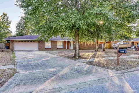 4261 Morelia Pl, Pensacola, FL 32504
