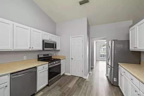 Entry Way - 4669 Thousand Oaks Blvd, Pace, FL 32571 photo 5 of 7