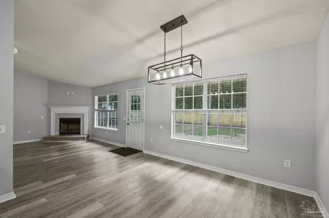 Living - 4669 Thousand Oaks Blvd, Pace, FL 32571 photo 8 of 8