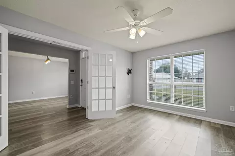 Living - 4669 Thousand Oaks Blvd, Pace, FL 32571 photo 1 of 8