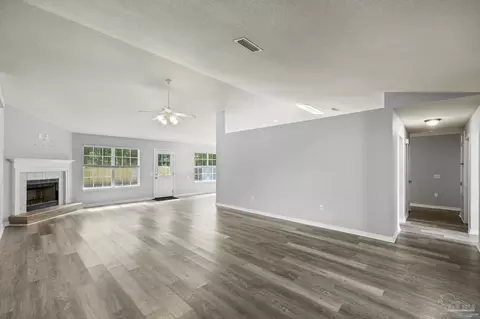 Living - 4669 Thousand Oaks Blvd, Pace, FL 32571 photo 4 of 8