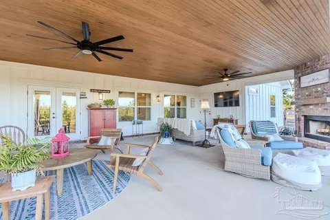 Exterior - 7628 Buffalo Ridge Rd, Pace, FL 32571 photo 6 of 14