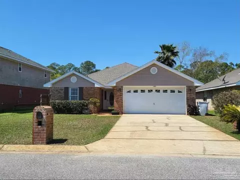 1261 Harrison Ave, Gulf Breeze, FL 32563