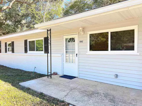 6562 Julia Dr, Milton, FL 32570 photo 3