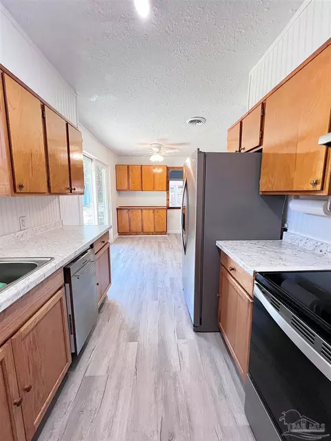 6562 Julia Dr, Milton, FL 32570 photo 13