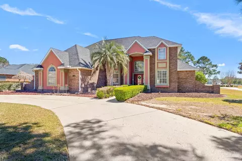 5449 Oakmont Dr, Pace, FL 32571