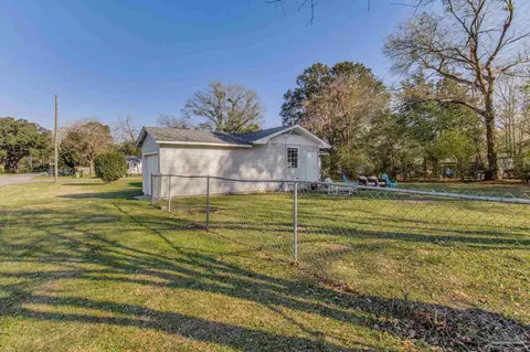 Exterior - 311 Booth Ave, Cantonment, FL 32533 photo 17 of 18