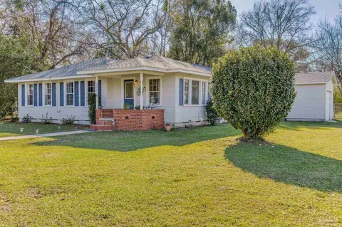 Exterior - 311 Booth Ave, Cantonment, FL 32533 photo 3 of 18
