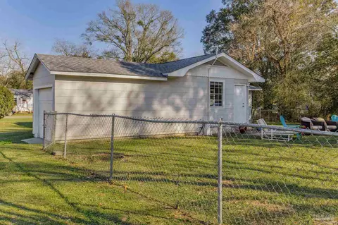 Exterior - 311 Booth Ave, Cantonment, FL 32533 photo 16 of 18