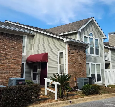 7171 N 9th Ave #G11, Pensacola, FL 32504