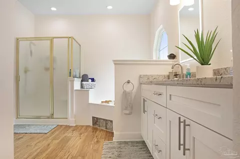 Bath - 4226 N Cambridge Way, Pace, FL 32571 photo 1 of 9