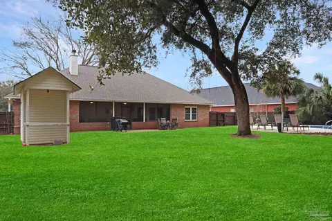 Exterior - 4226 N Cambridge Way, Pace, FL 32571 photo 9 of 12