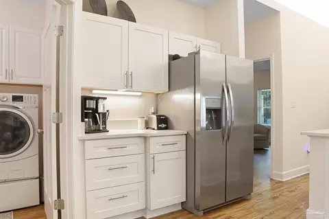 Kitchen - 4226 N Cambridge Way, Pace, FL 32571 photo 4 of 5