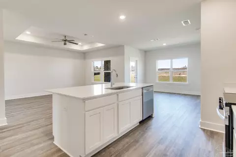3115 Silver Maple Dr, Cantonment, FL 32533 photo 8