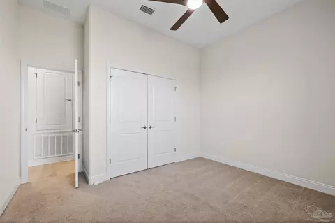Bedroom - 6506 Cedar Key Dr, Milton, FL 32570 photo 4 of 6