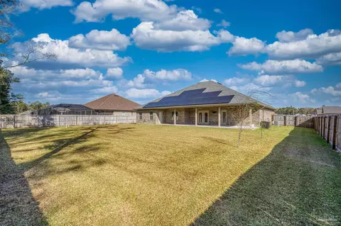 Exterior - 6506 Cedar Key Dr, Milton, FL 32570 photo 3 of 5