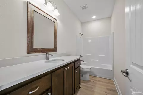 Bath - 6506 Cedar Key Dr, Milton, FL 32570 photo 2 of 3