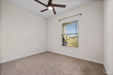 Bedroom - 6506 Cedar Key Dr, Milton, FL 32570 photo 3 of 6