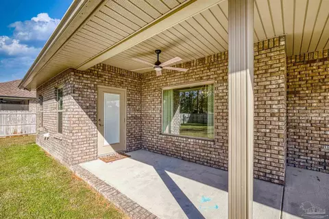 Exterior - 6506 Cedar Key Dr, Milton, FL 32570 photo 4 of 5