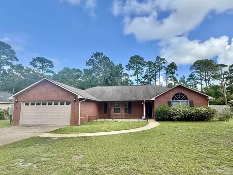 12465 Red Cloud Dr, Pensacola, FL 32507