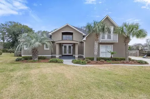 1399 Players Club Ct, Gulf Breeze, FL 32563