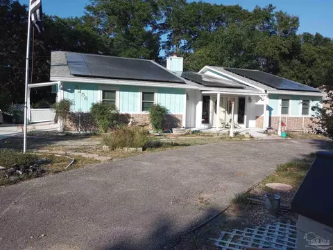 8256 Squire Rd, Pensacola, FL 32514