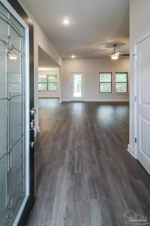 6140 Another Ln, Milton, FL 32570 photo 2
