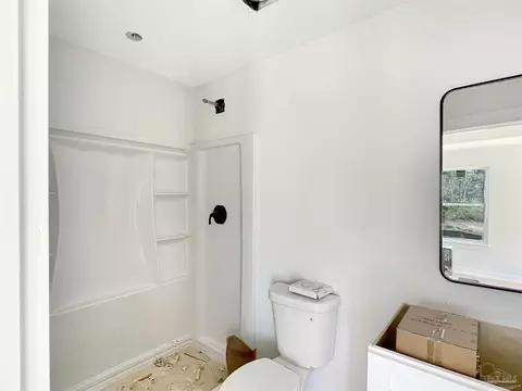 Bath - 3235 Damon Dr, Milton, FL 32583 photo 2 of 2