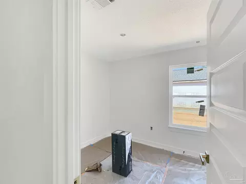 Bedroom - 3235 Damon Dr, Milton, FL 32583 photo 4 of 4