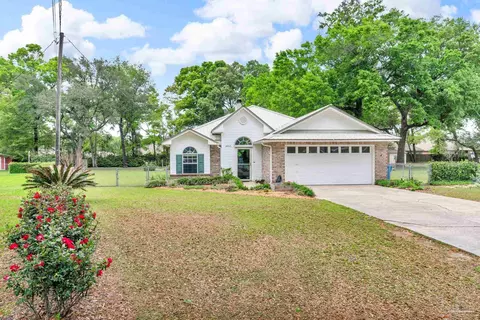 4845 Royal Pines Dr, Pace, FL 32571