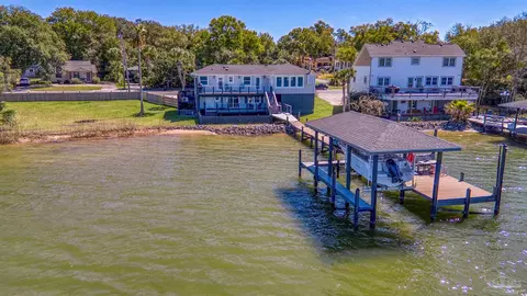 1105 Bayou Blvd, Pensacola, FL 32503