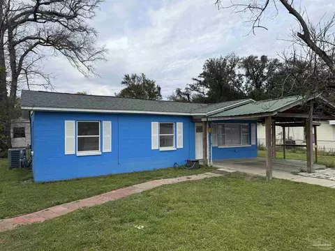 14 Alice St, Pensacola, FL 32505