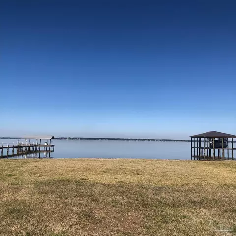 5348 Pale Moon Dr, Pensacola, FL 32507