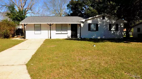 709 Blue Springs Dr, Pensacola, FL 32505