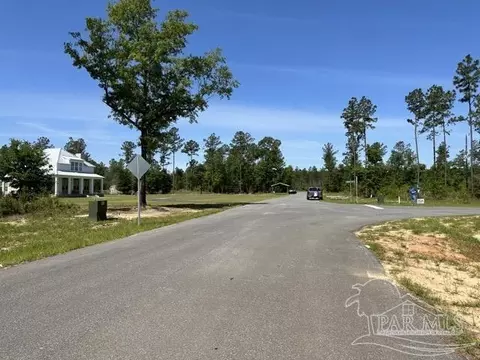 17 Steele Meadow Dr, Pace, FL 32571 photo 2