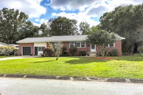 1861 Peyton Dr, Pensacola, FL 32503