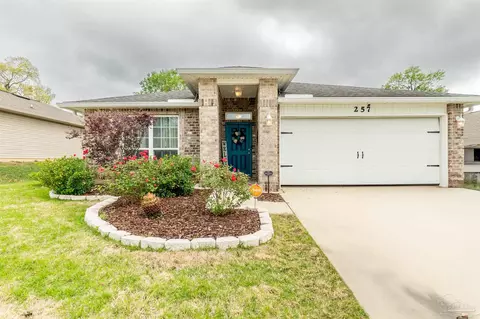 257 Millet Cir, Cantonment, FL 32533