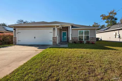 5829 Fairlands Rd, Milton, FL 32583