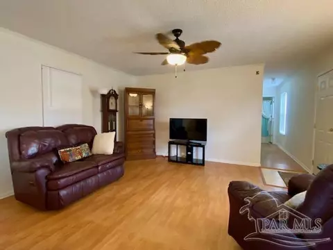 5116 Central Dr, Pace, FL 32571 photo 6