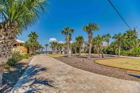 225 Sabine Dr, Pensacola Beach, FL 32561